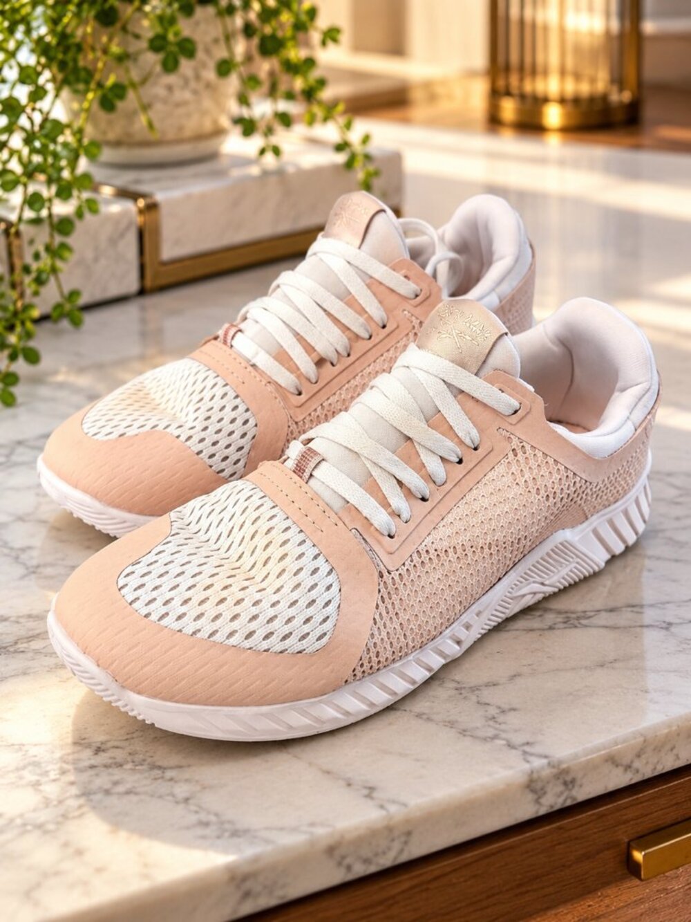 Reebok Women's Blush Pink Beige Mesh Running Sneakers US 4 EU 35